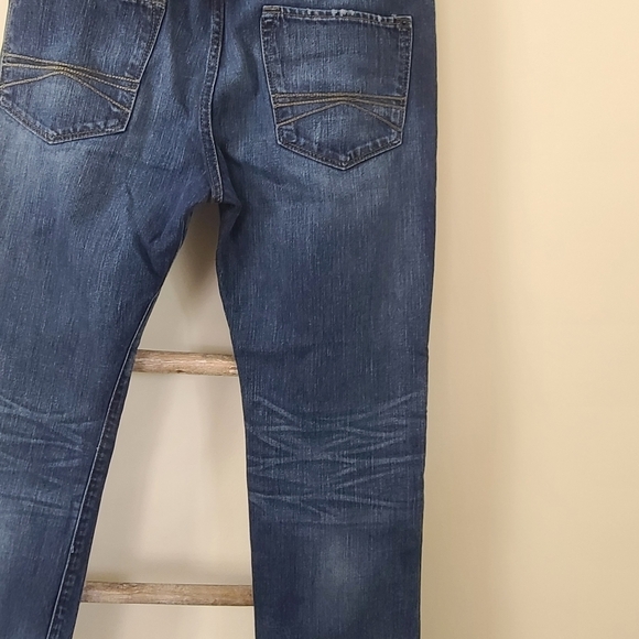⭐️40% Off⭐️ Express Men's Distressed Rocco Jeans - Picture 9 of 13